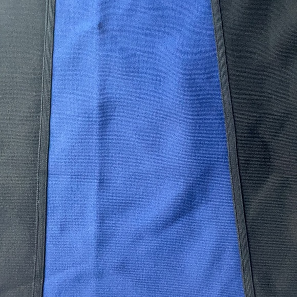 BCBGMAXAZRIA bodycon skirt - Picture 2 of 5